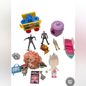 Assorted Action Figures & Playset for Kids